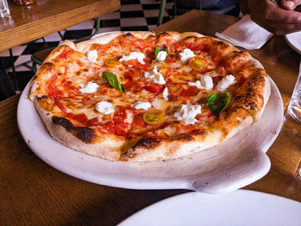 unsplash_A9oUGvA4gR8_Margherita Pizza.webp